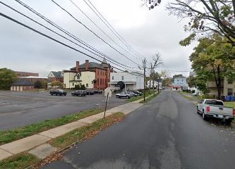 Luddy & Peterson&apos;s Funeral Home & Crematory