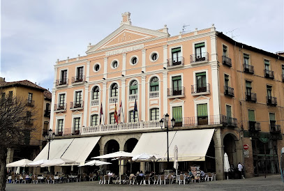 Teatro Juan Bravo