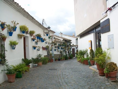 Centro de interpretación Tumbas principescas Toya y Hornos