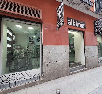 Alkimia Tattoo & Piercing Madrid